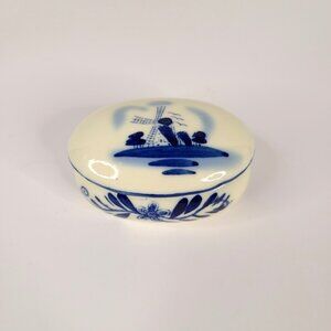 Delft Porcelain Trinket Ring Box - Blue/White Windmill, Flowers